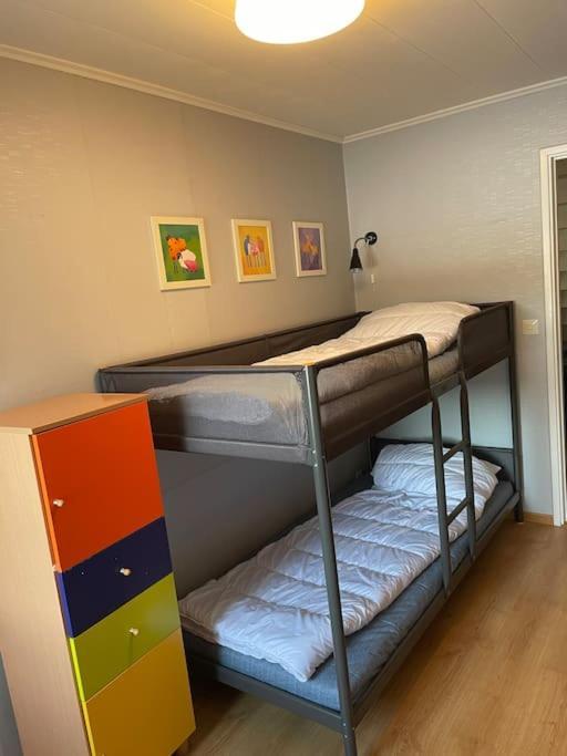 Familjevaenligt Hus Naera Isaberg! Villa Hestra Dış mekan fotoğraf
